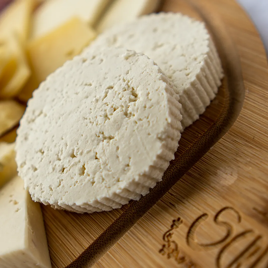 Ricotta stagionata bianca